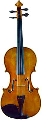 vista frontal de un violín de madera color marrón claro con ligero efecto desgaste
